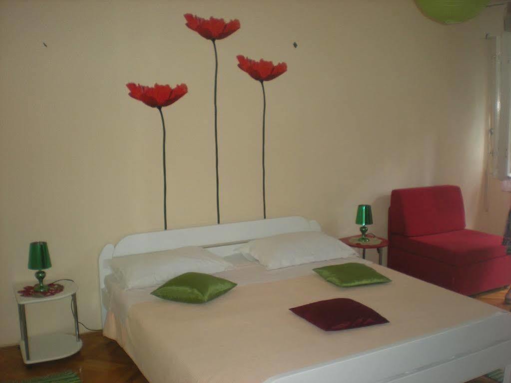 Apartment Calluna Split Exterior photo